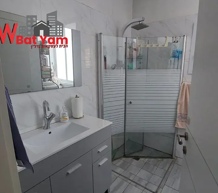 סעדיה גאון 4 בחולון