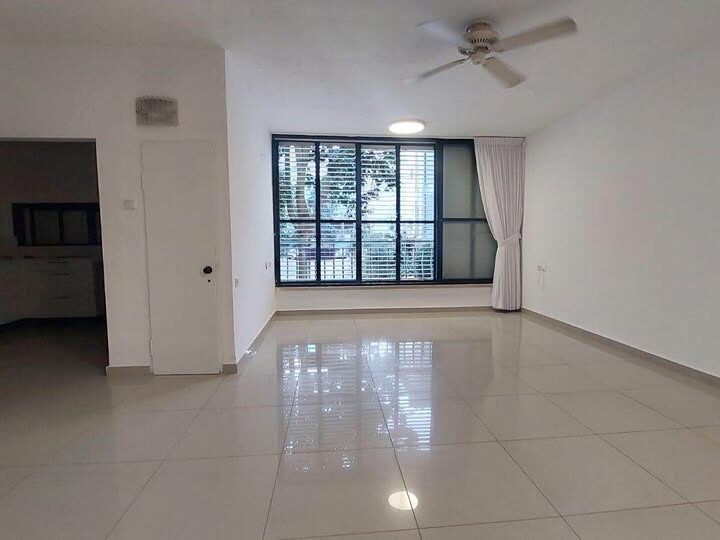 להשכרה דירת 4.5 חדרים באברמוביץ בראשון לציון