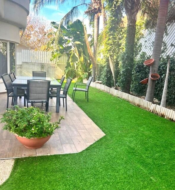 נכסים למכירה ביהוד